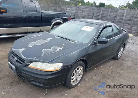 2001 Honda Accord 3.0 Ex z USA, uszkodzony, nr VIN 1HGCG22521A025802